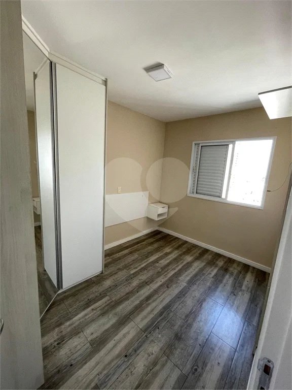 Apartamento no Belém de 52m2 com 2 dorms, 1 suíte, 2 banheiros, 1 vaga. Estuda permuta.