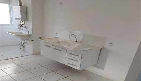 Apartamento à venda com 2 quartos em Cambuci, São Paulo, SP