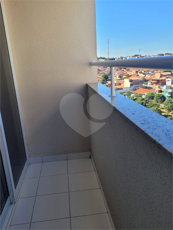 Sala Comercial - Office Premium - Indaiatuba - Venda - Torre Corporate - 7º andar - Complexo Office Premium de 3 torres de salas comerciais, um shopping e um conjunto residencial. Sala sem os moveis das fotos, Dois subsolos de garagem, além de garagem no térreo. Área da unidade: 39,99m2