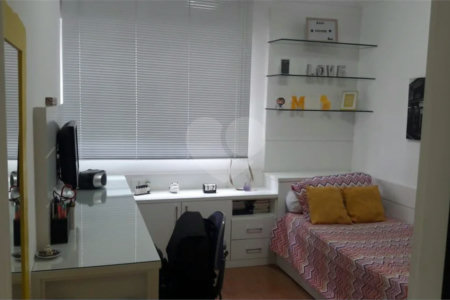 Apartamento com 3 quartos á venda no Campo Belo, São Paulo - SP