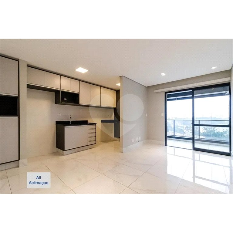 Apartamento à venda com 63,54 m² na Aclimação São Paulo SP