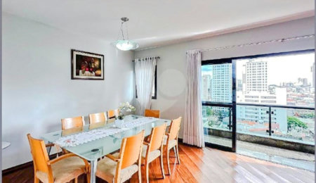 Apartamento à venda com 3 quartos, sendo 1 suíte, em Vila Regente Feijó, São Paulo, SP