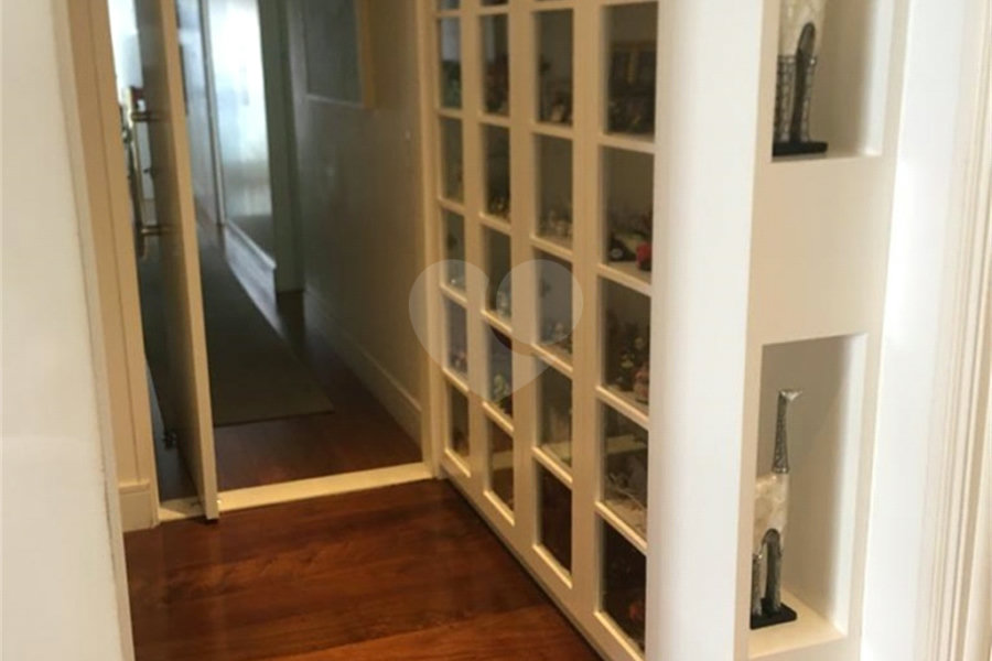 Apartamento para venda Alto de Santana com 220 m² de área primativa.