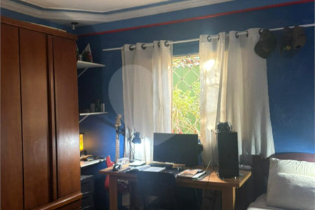Casa com 4 dormitórios sendo 1 suíte a venda no bairro Samambaia