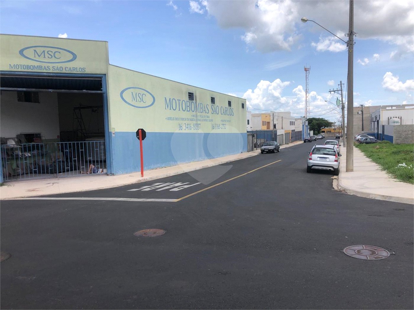 Terreno de 1.322,60 m² a 150 m da Av. Getulio Vargas
