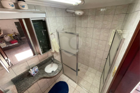 Excelente casa no Parque Santa Marta.