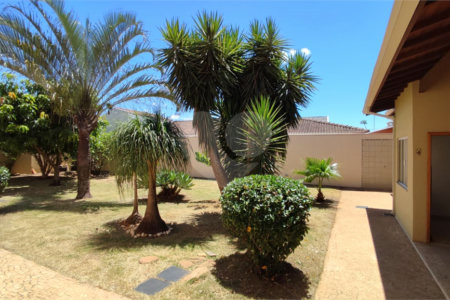 Casa à Venda de 5 dormitórios em São Carlos, no Residencial Eldorado