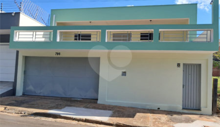 Casa à venda com 3 quartos, sendo 1 suíte,  em Vila Boa Vista 1, São Carlos, SP