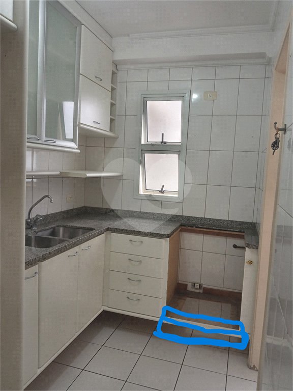 Apartamento para alugar com 79m², 2 suítes e 2 vagas próximo ao Portal do Morumbi
