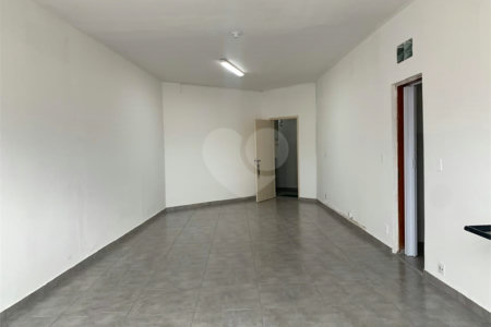 Sala Comercial de 40m² no Alvinópolis - Sobreloja