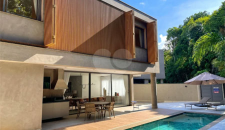 Casa à venda com 4 suítes em Riviera de São Lourenço, Bertioga, SP