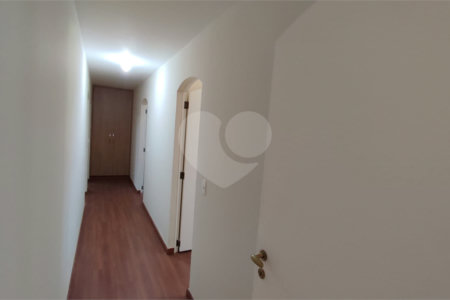 Apartamento de 3 dormitórios à Venda - Jardim Bethânia