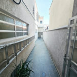 4 dormitórios, 1 suíte, 3 banheiros, 2 vagas, Área Total: 130,00 m², Construído: 174,00 m²