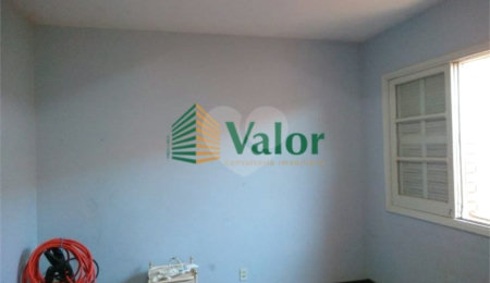 Casa à venda com 3 quartos, sendo 1 suíte,  em Jardim Paulista, São Carlos, SP