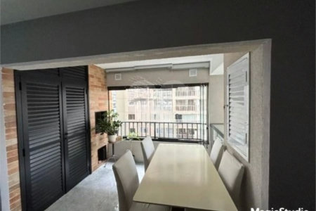 Apartamento com 57m², 2 dormitórios, sendo 1 suíte, 1 vaga, à venda no Brás.