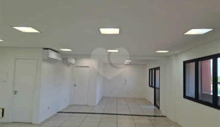 Sala à venda em Loteamento Santa Rosa, Piracicaba, SP