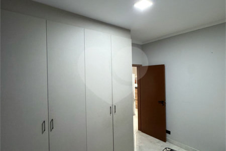Casa à Venda no Bairro Santa Júlia – Ampla, Moderna e Bem Localizada