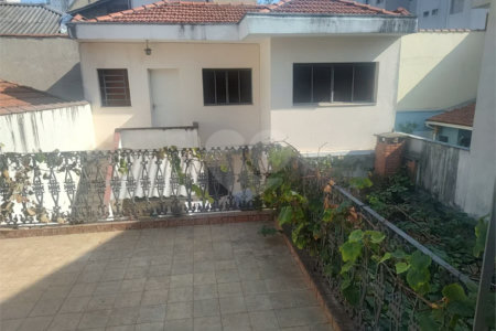 Sobrado à venda na Mooca – 3 dormitórios sendo 1 suíte e 4 vagas de garagem Próximo ao Metrô Bresser Mooca