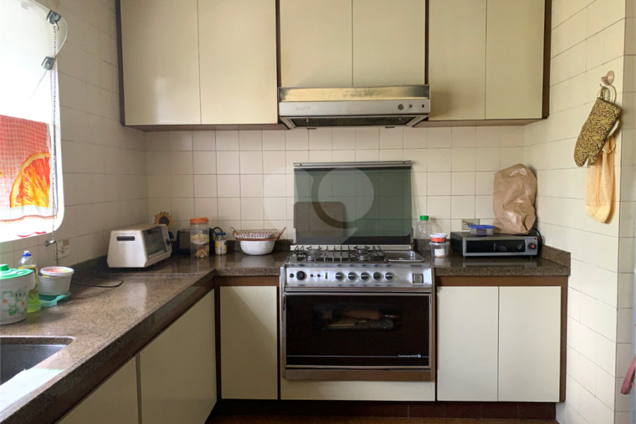 Sobrado à venda com 3 suítes em Tremembé, São Paulo, SP