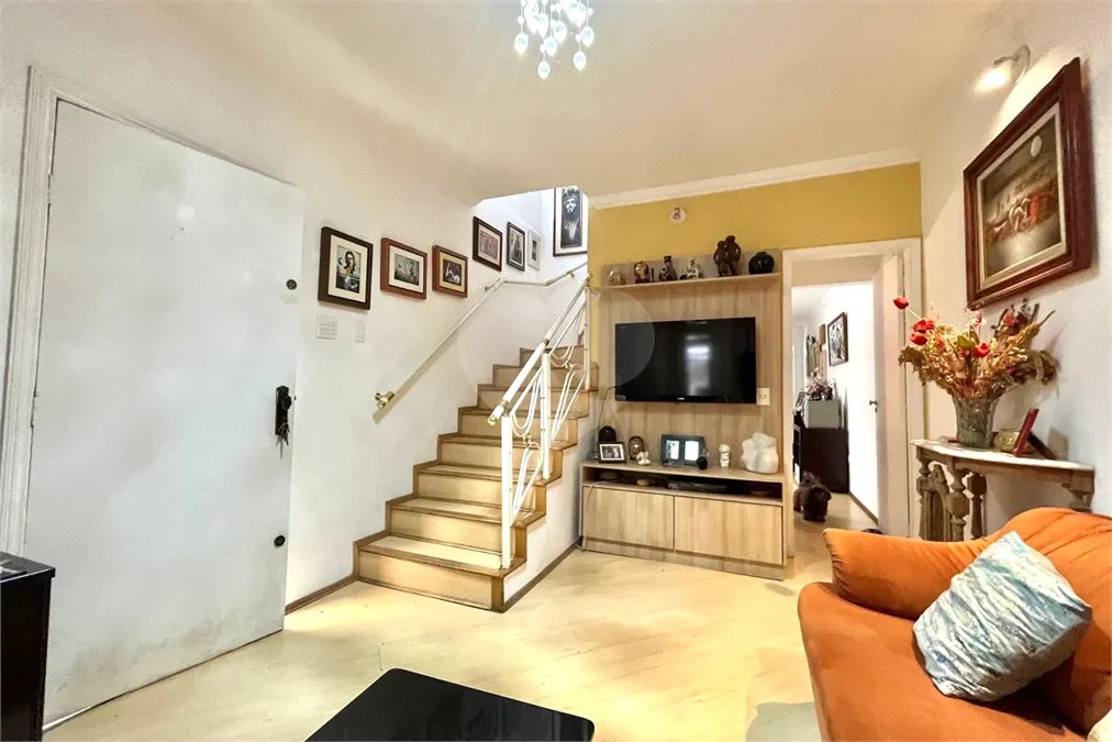 Casa à venda com 160m², 3 quartos e 2 vagas