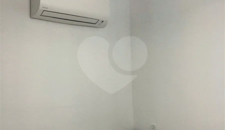 Apartamento à venda com 2 quartos, sendo 1 suíte,  em Campo Belo, São Paulo, SP