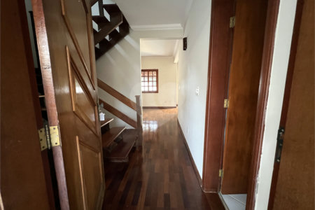 CASA COM 3 QUARTOS NO CONDOMÍNIO GRAND VILLE