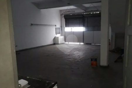 Imóvel Comercial à venda na Mooca com 232m² 4 banheiros