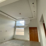 Linda casa nova á venda Jardim dos Sabias, 2 dormitorios um suite, uma vaga. 129m² de construção.