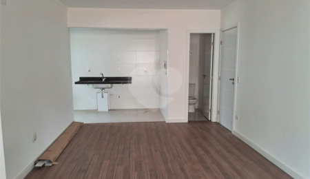 Apartamento à venda com 3 quartos, sendo 1 suíte,  em São Benedito, Poços de Caldas, MG