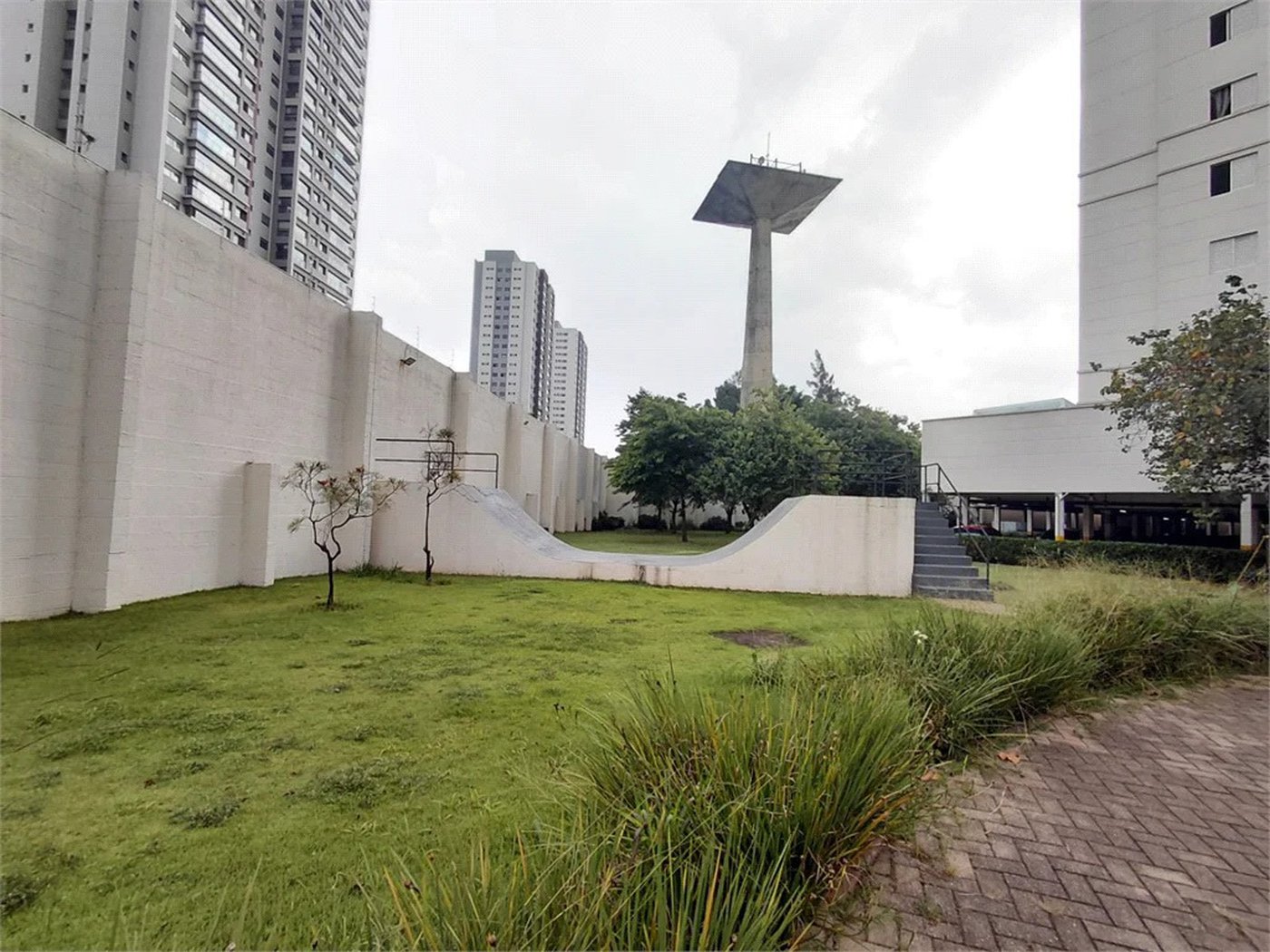 Apartamento à venda com 2 quartos em Alto da Lapa, São Paulo - SP