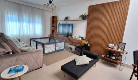 Casa à venda com 3 quartos, sendo 1 suíte,  em Pinheirinho, Vinhedo, SP