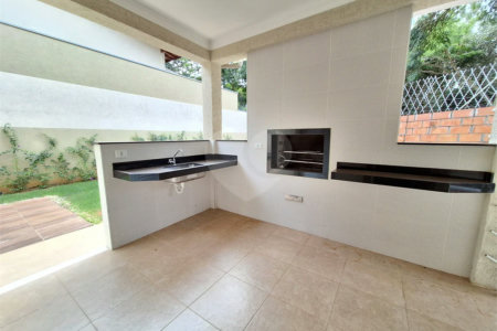 Casa para Locação no Condomínio Bosque dos Cambarás em Valinhos/SP