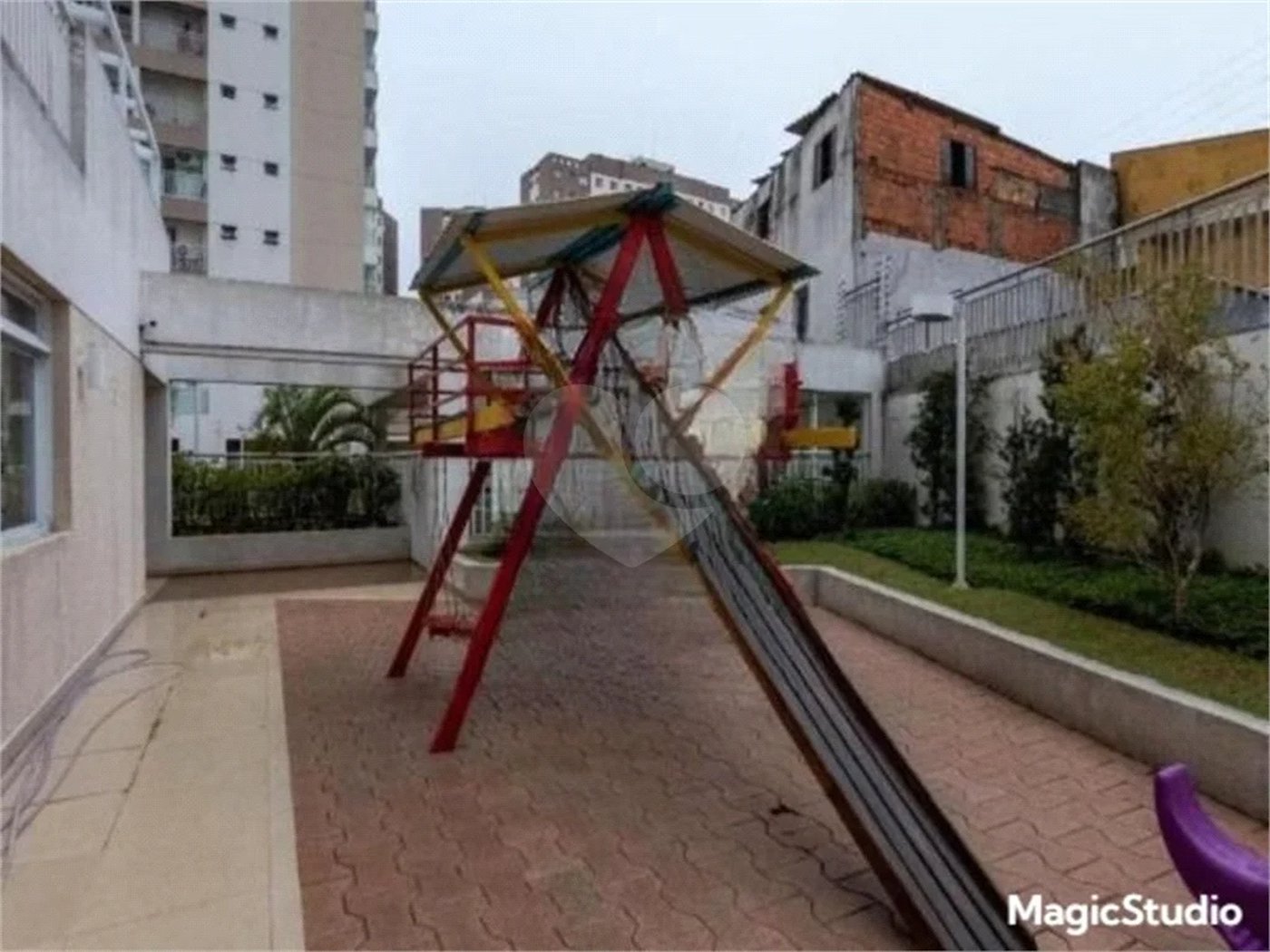Apartamento com 68m², 2 dormitórios, 1 suíte, 1 vaga, à venda na Vila Ema.