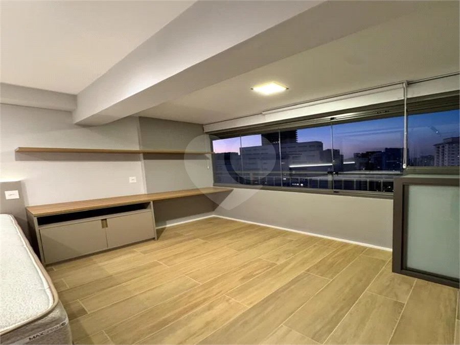 Studio de 30m2 mobiliado para locação na Vila Mariana