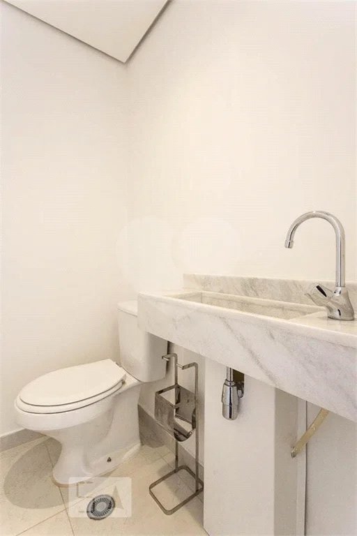 Apartamento à venda com 3 quartos, sendo 1 suíte, em Brooklin, São Paulo, SP
