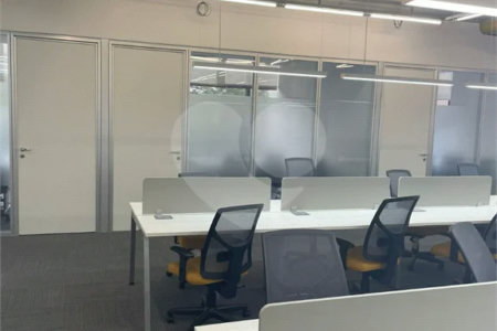 Conjunto comercial para locação no Brooklin 586 m² 10 vagas de garagem