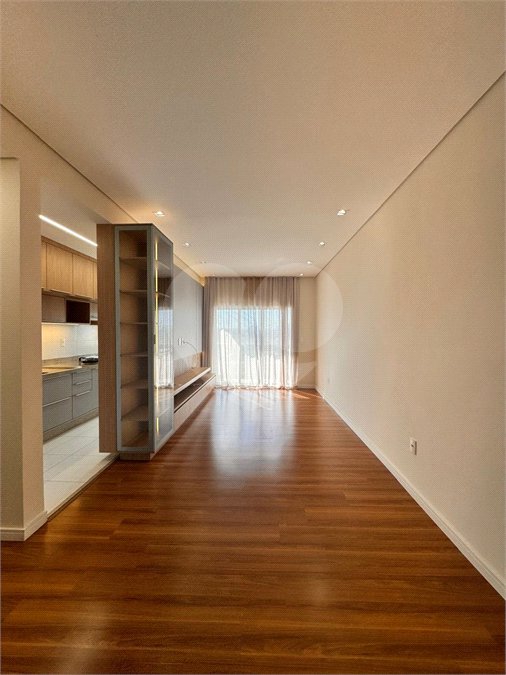 Lindo Apartamento Locação Condomínio Villa do Parque 03 dormitórios 01 suíte