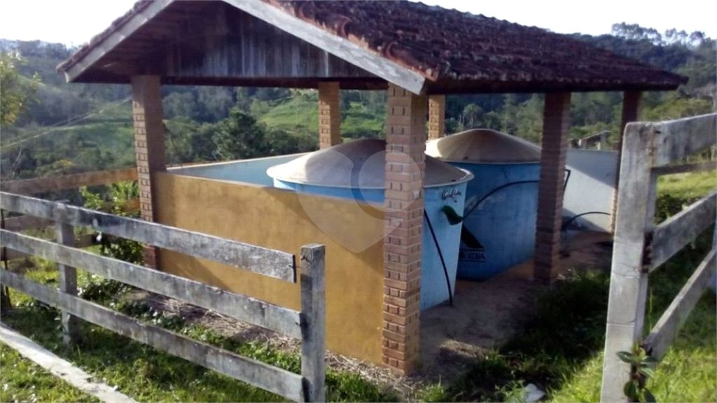 Sítio à Venda Natividade da Serra c/ 2.291,56m² Area Const. e 271.000,00m² Área Total