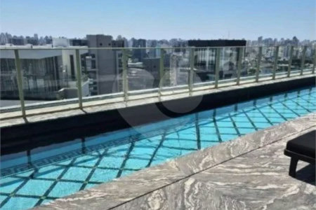 Studio Mobiliado em Moema | 29m² Pronto para Morar ou Investir