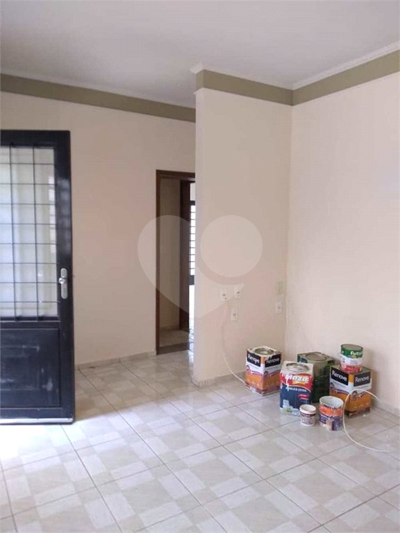 Casa com salão comercial para venda no Jardim Cruzeiro do Sul