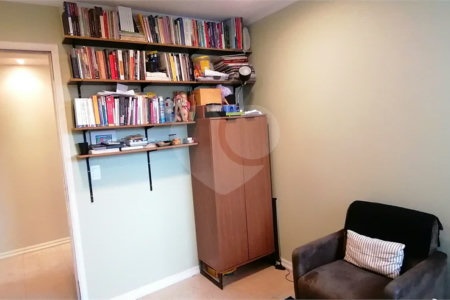 CONJUNTO COMERCIAL COM 45m2 PARA VENDA OU LOCAÇÃO NA VILA CLEMENTINO