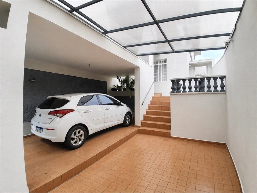 Sobrado à venda com 4 quartos, sendo 2 suítes, em Butantã, São Paulo, SP