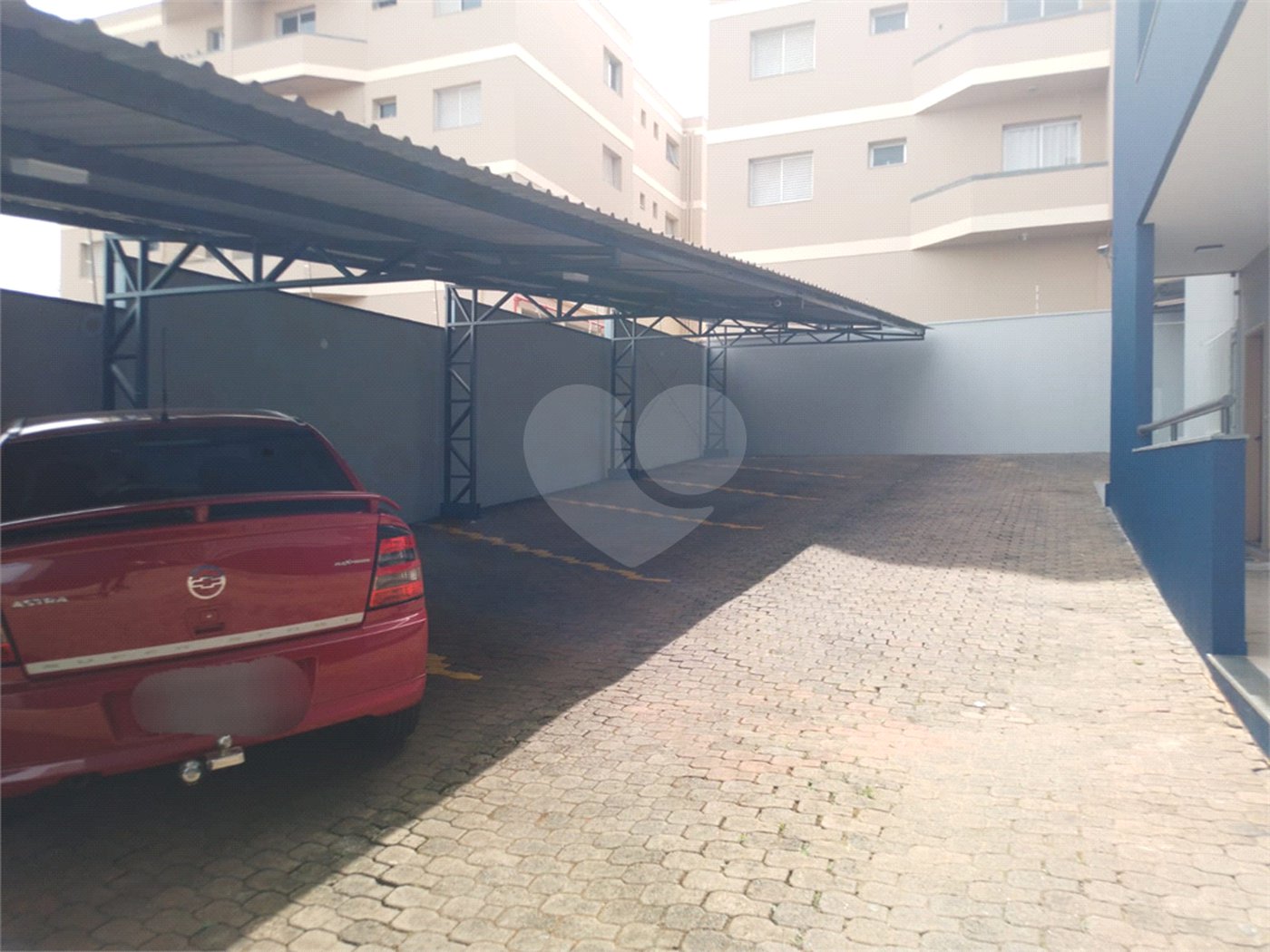 Apartamento à venda no Condomínio Álvaro Dziabas