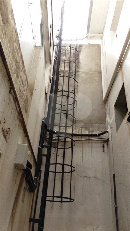 Prédio Comercial à Venda na Mooca – 394 m² de Área Construída