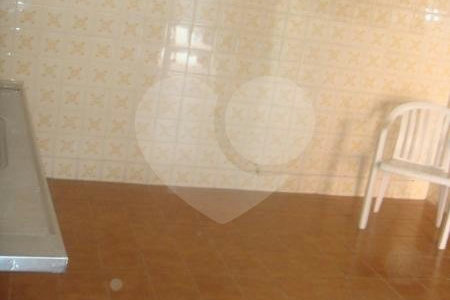 Casa térrea com 2 dorm. na Saúde