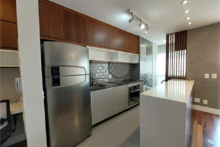 Apartamento Mobiliado de 48m² com Vista Incrível na Vila Gertrudes!