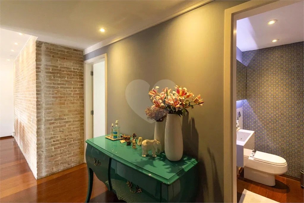 APARTAMENTO A VENDA NO BROOKLIN COM 3 QUARTOS 2 SUITES