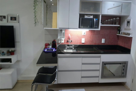 Apartamento à Venda na Bela Vista com 40 m2 de 1 Suíte em Andar Alto