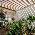 Casa para locação no Jardim da Saúde – São Paulo Imóvel amplo e elegante, com 360 m² de área construída em terreno de 400 m²