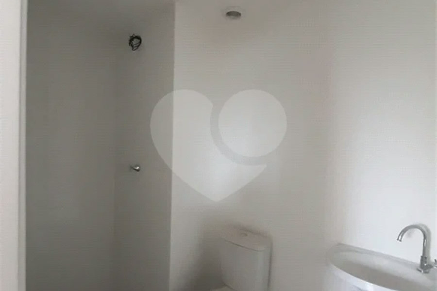Apartamento novíssimo - 1a locação
